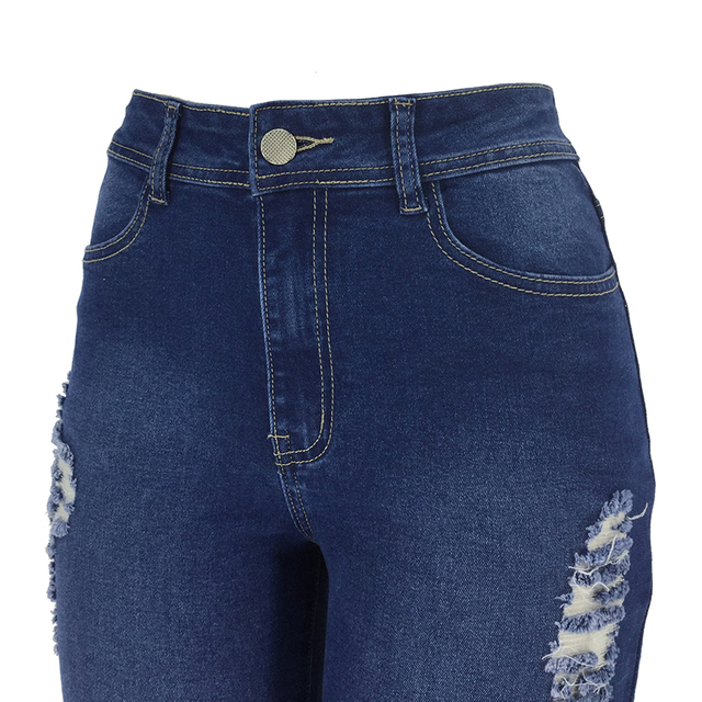 女子喇叭牛仔裤